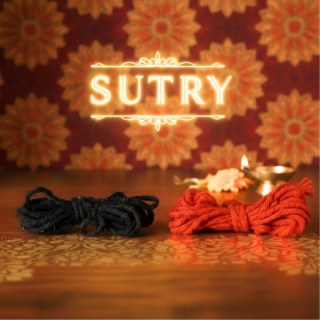 Isha Sadhguru's Red and Black Sutra