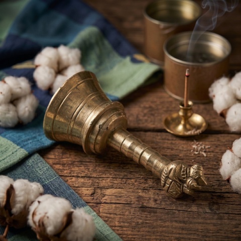 GHANTI Traditional Brass Bell – Sound Awakening and Authentic Handicraft