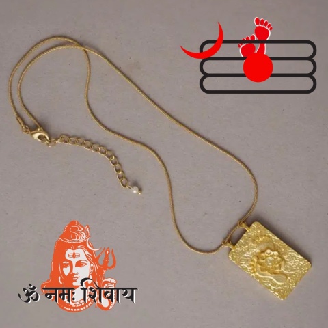 Padam and Lotos Necklace – Isha Life Symbol
